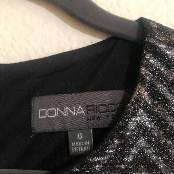Donna Ricco Black and Silver Shimmer Cocktail Dress Size 6 - Picture 2 of 9